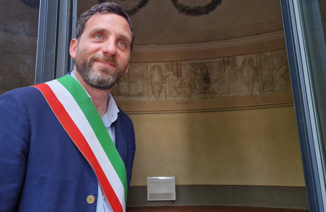 Migranti, sindaco Pistoia ordina sgombero parrocchia Vicofaro