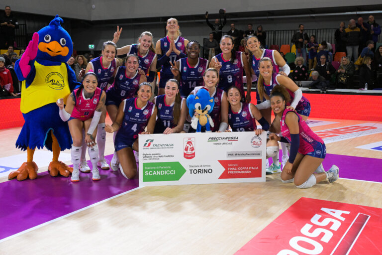 Savino Del Bene Scandicci, il successo al tie break con Vallefoglia vale la Final Four di Coppa